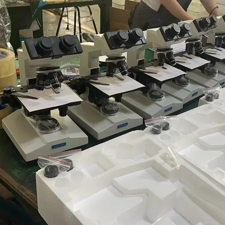 XSZ-107BN 40倍～1600倍拡大生物双眼顕微鏡（研 - Medical Lab Observer のレビューと価格